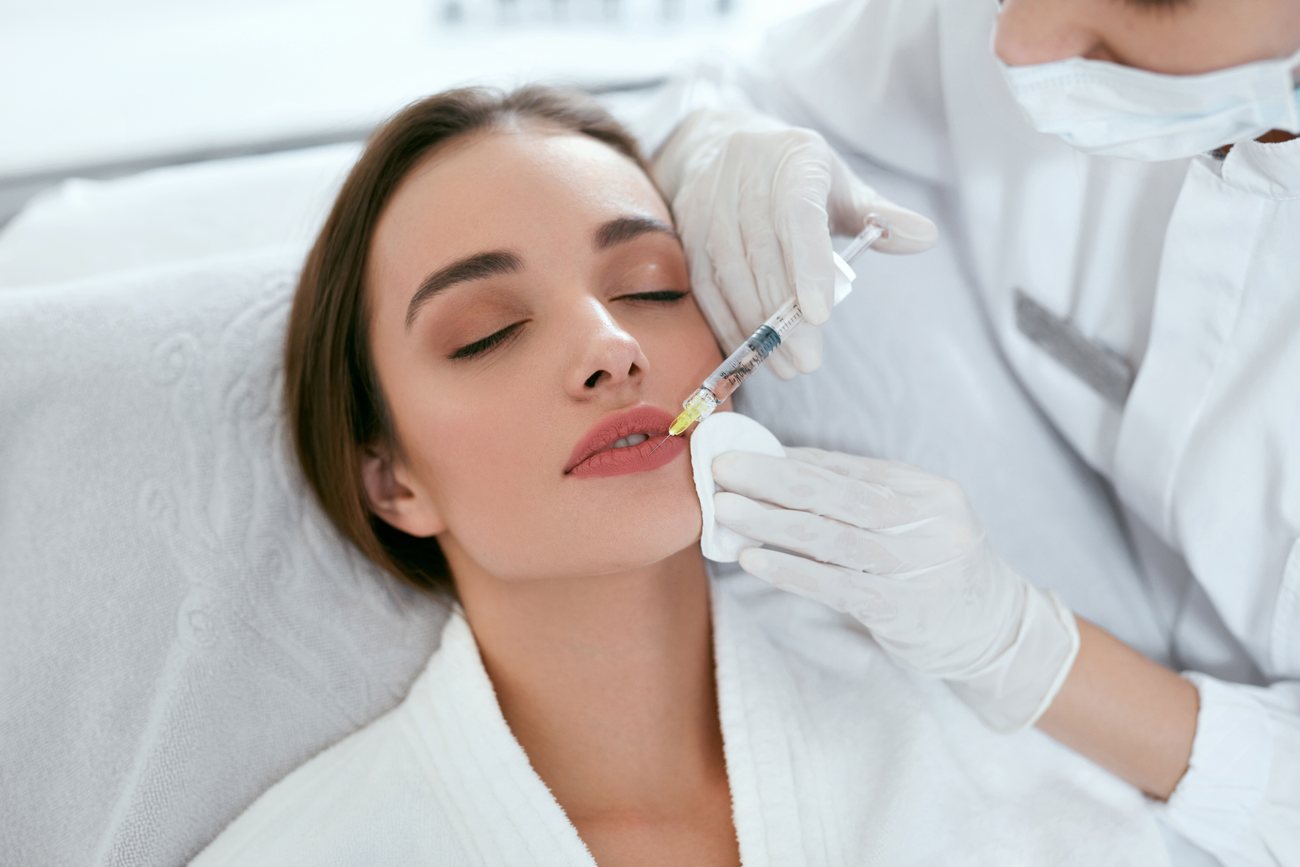 Dermal filler being administered at Deluxe Med Spa & Wellness